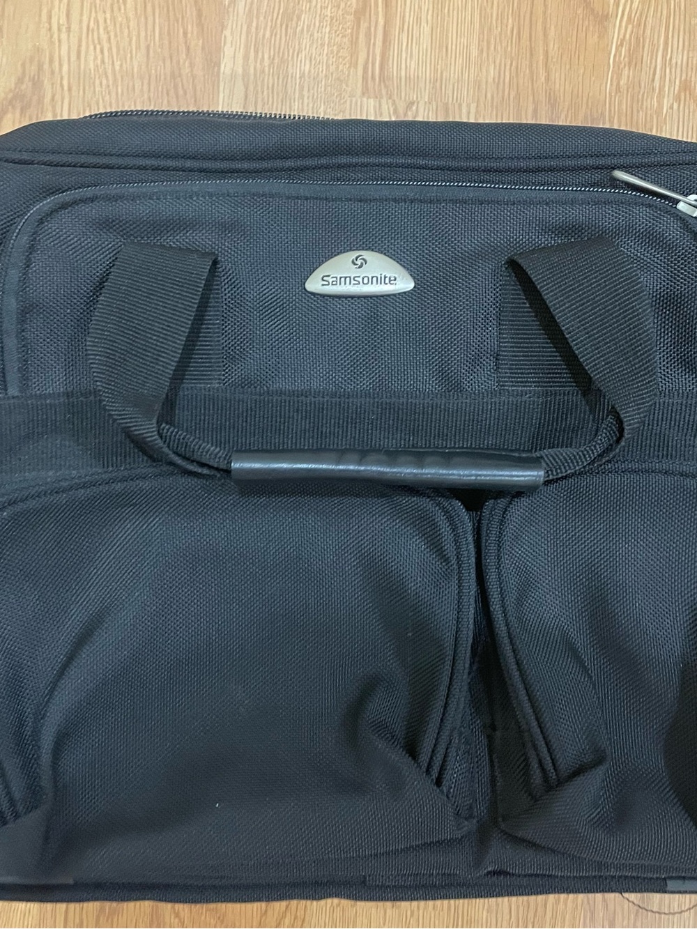 Samsonite Black Laptop Briefcase with Front Pockets